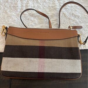 Burberry clutch wallet crossbody